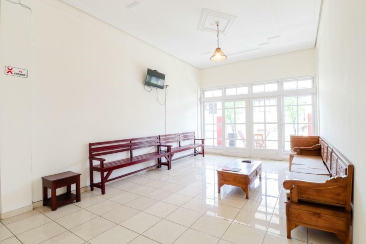 Palmyra Hostel Маланг Экстерьер фото